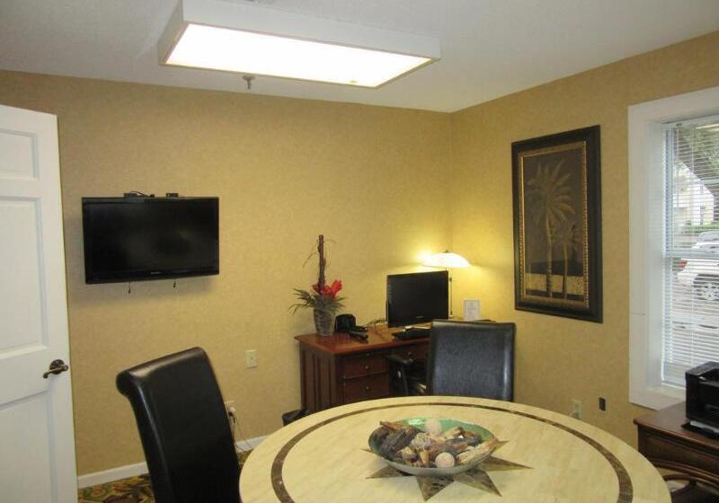 استراحتگاه Palmera Inn And Suites