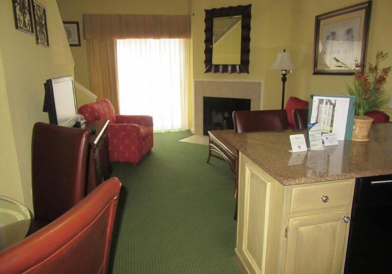 استراحتگاه Palmera Inn And Suites