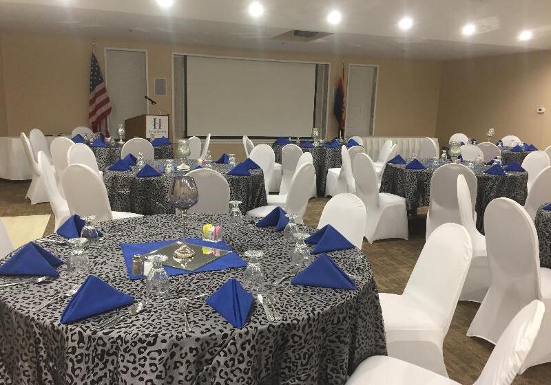 استراحتگاه Tucson City Center, Ascend  Collection