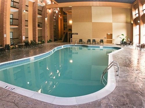 CoCo Key Water Resort - Hotel - Convention Center Waterbury