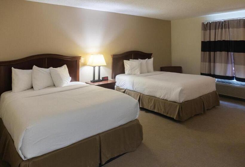 Cottonwood Suites Savannah Hotel & Conference Center