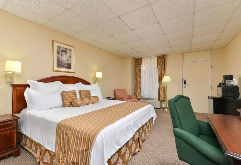 هتل Americas Best Value Inn & Suites Victoria