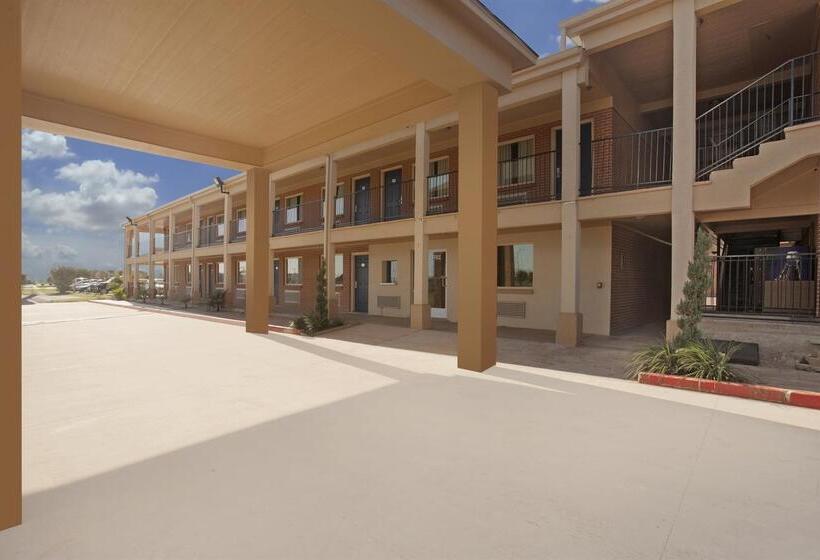 هتل Americas Best Value Inn Waco   Franklin Avenue