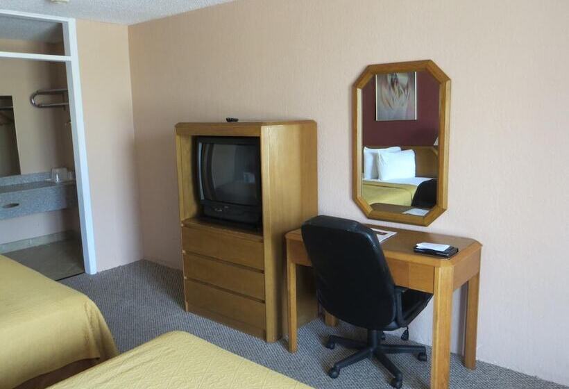 هتل Americourt Extended Stays