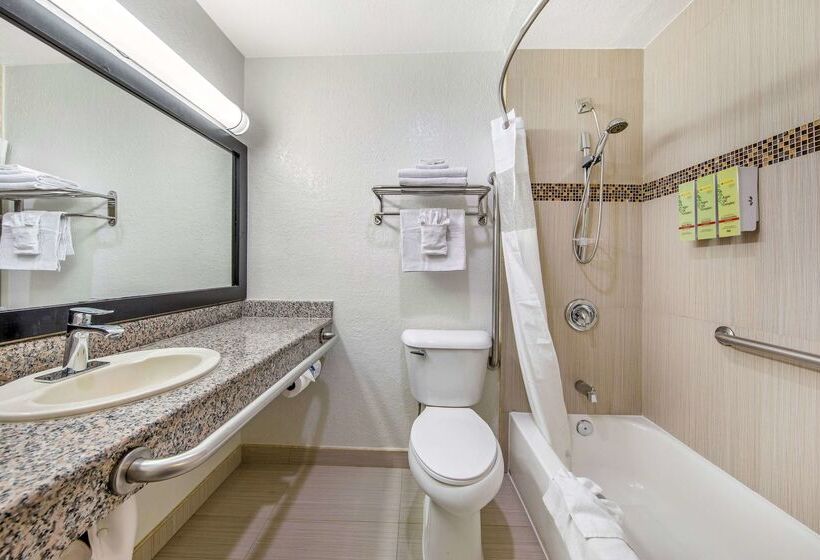 هتل Best Western Americana Inn