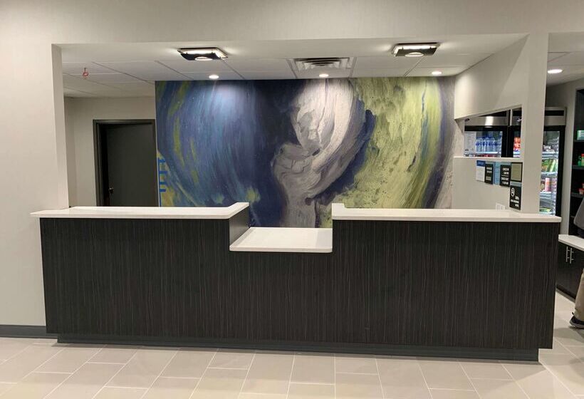 ホテル Best Western Plus Clarks Summit Scranton