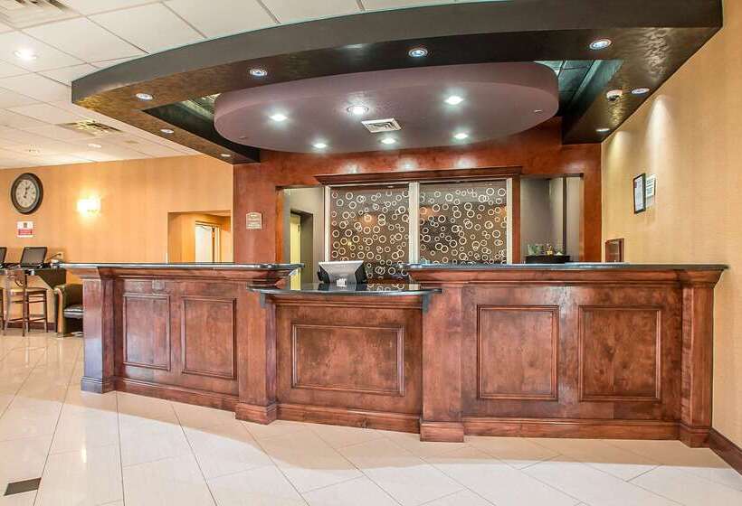 酒店 Clarion Inn Elmhurst  Oak Brook Near I88, I290, I294