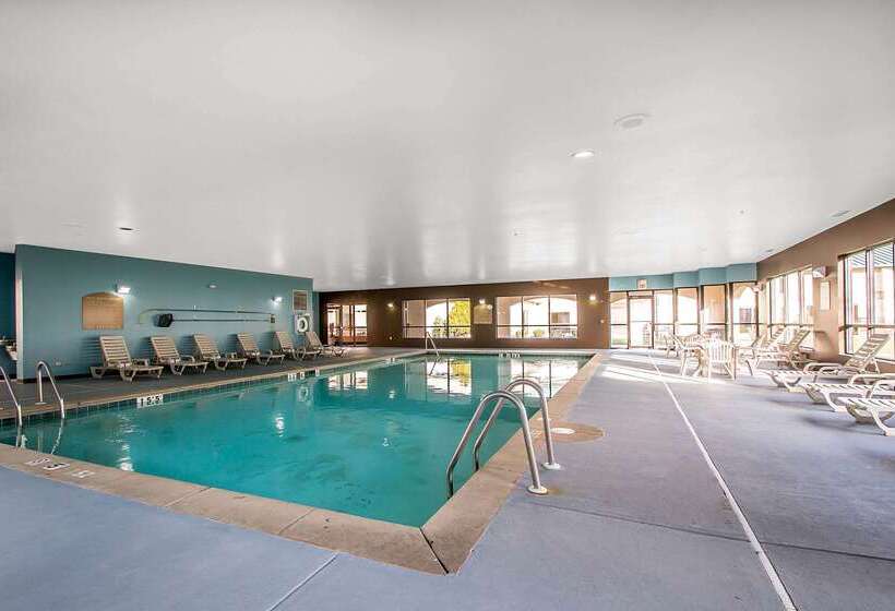 酒店 Clarion Inn Elmhurst  Oak Brook Near I88, I290, I294