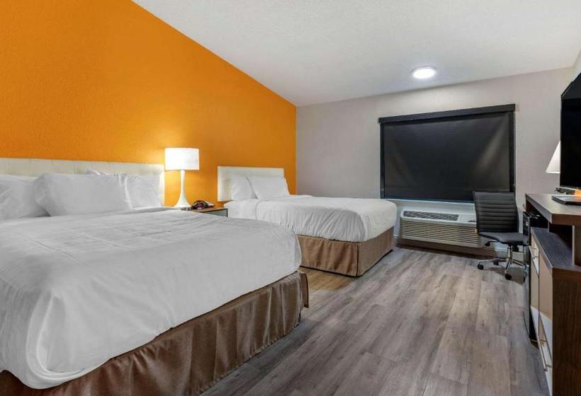هتل Clarion Pointe Fresno Near Yosemite