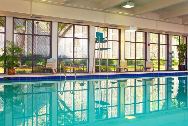 Otel Courtyard By Marriott Alexandria Pentagon South