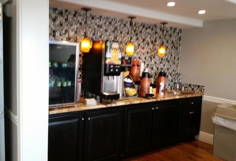 Otel Days Inn By Wyndham Bowling Green