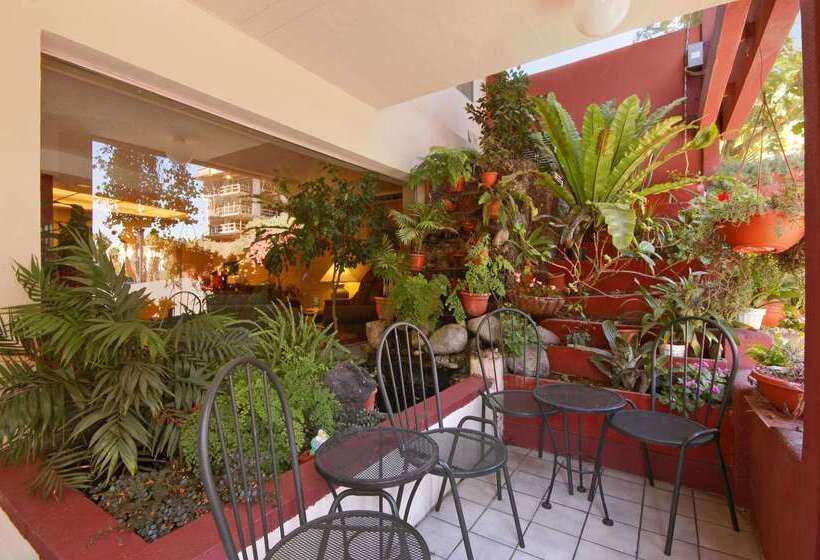 هتل Days Inn By Wyndham San Diego/downtown/convention Center