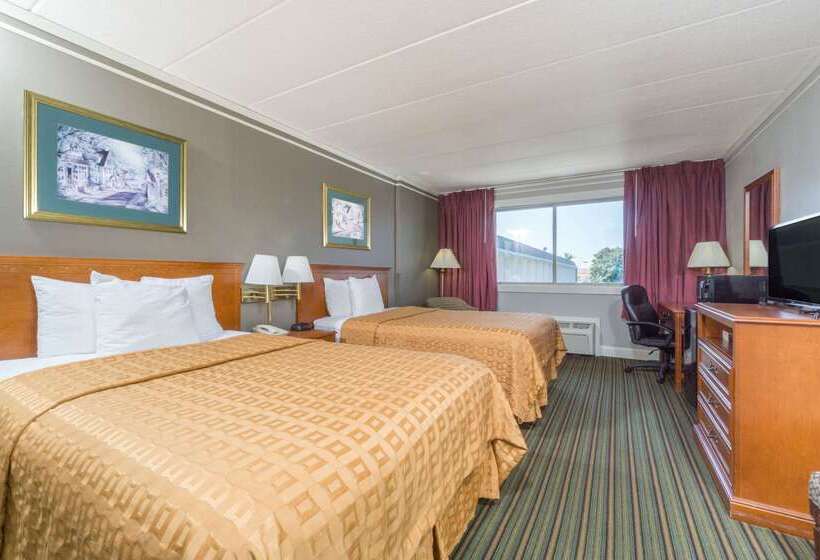 Hotel Days Inn & Suites By Wyndham Columbus East Airport