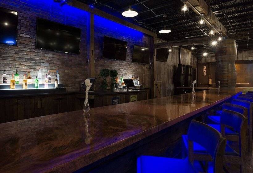 호텔 Days Inn By Wyndham Columbus East Airport