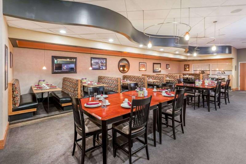 Delta Hotels By Marriott Green Bay