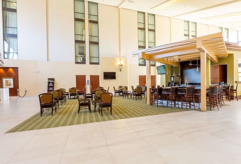 هتل Doubletree By Hilton Dallas Richardson