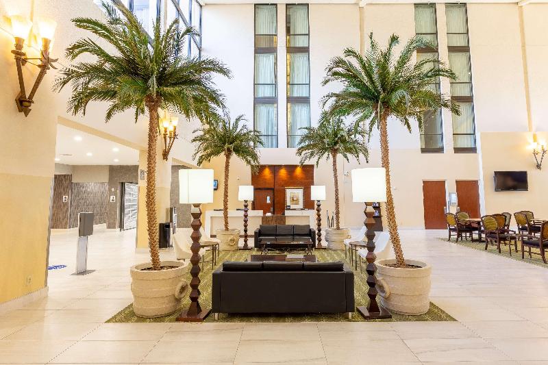 هتل Doubletree By Hilton Dallas Richardson