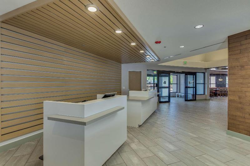 فندق Doubletree By Hilton Phoenix Chandler