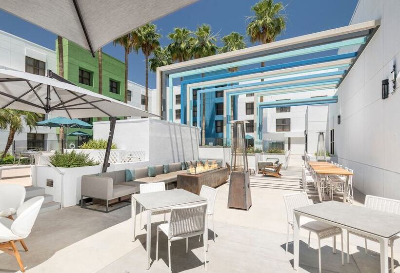 فندق Doubletree By Hilton Phoenix Chandler