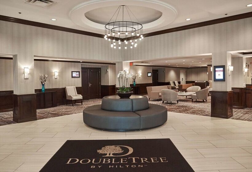 هتل Doubletree By Hilton  Princeton