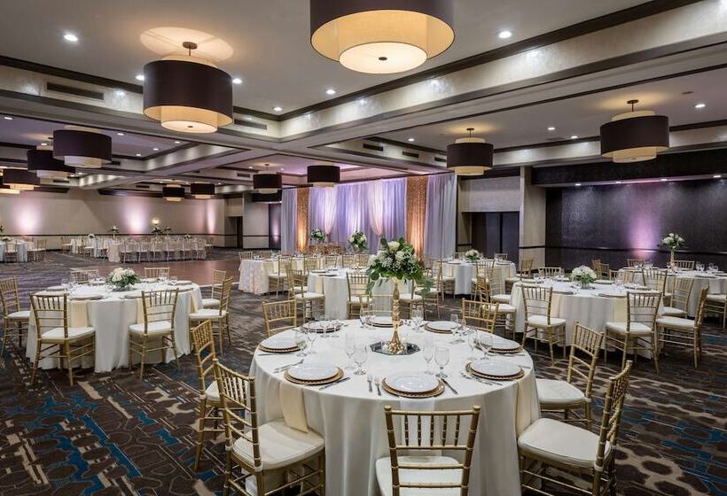 Doubletree By Hilton Hotel San Bernardino