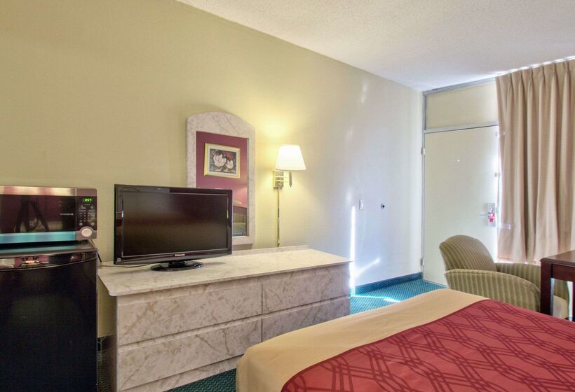 فندق Econo Lodge
