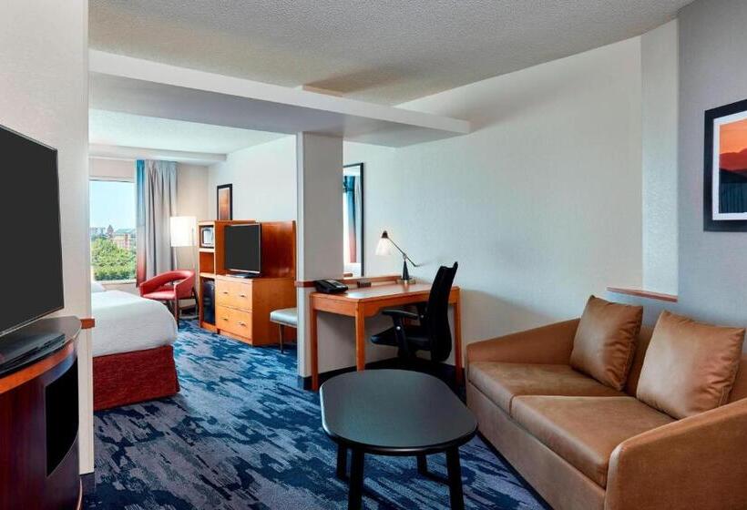 هتل Fairfield Inn Suites Indianapolis Downtown