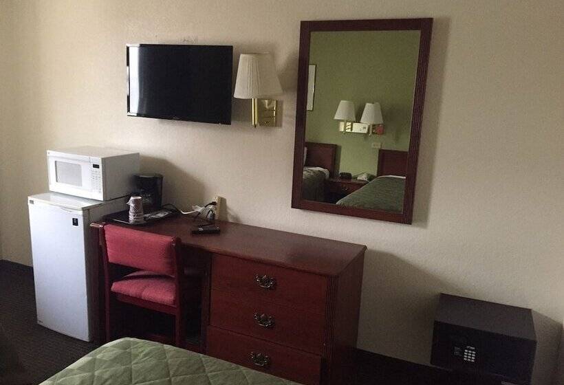 Отель Farmington Inn