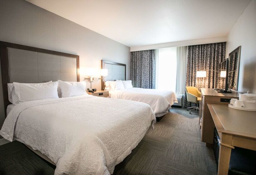 هتل Hampton Inn & Suites Tempe/Phoenix Airport