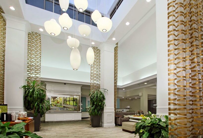 Hotel Hilton Garden Inn Columbus University Area