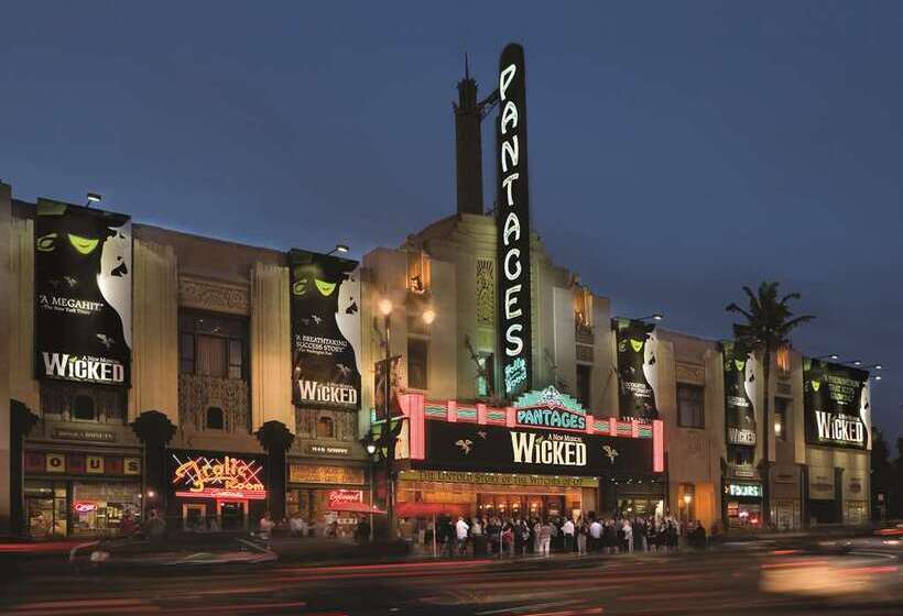 هتل Hilton Los Angeles/universal City