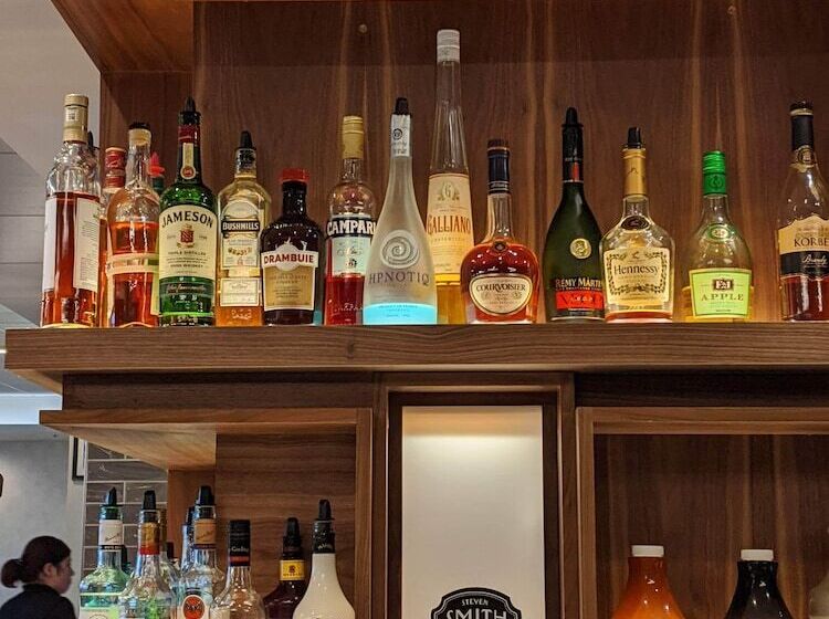 ホテル Holiday Inn Portland Columbia Riverfront, An Ihg