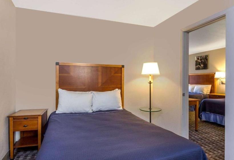 Hotel Howard Johnson By Wyndham Scottsdale Old Town