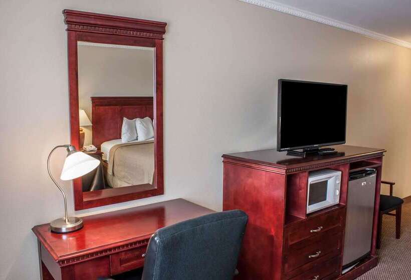 هتل Quality Inn & Suites Fife Seattle
