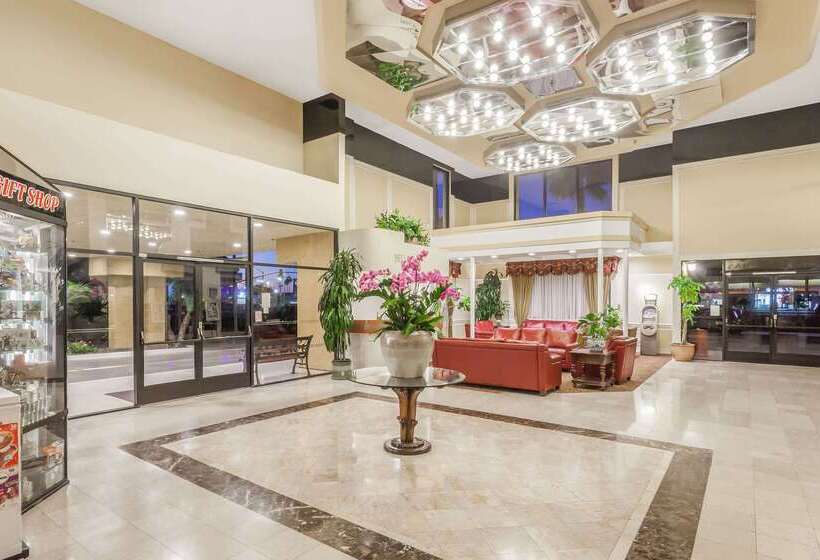 هتل Ramada Plaza By Wyndham Garden Grove/anaheim South