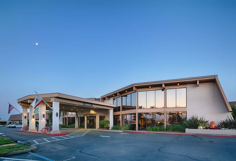 Hotel Red Lion  Redding