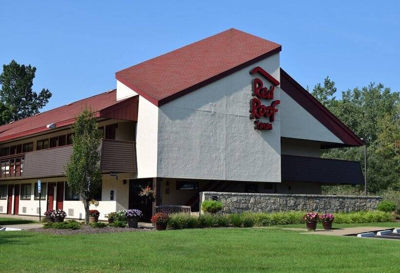 هتل Red Roof Inn Buffalo  Niagara Airport