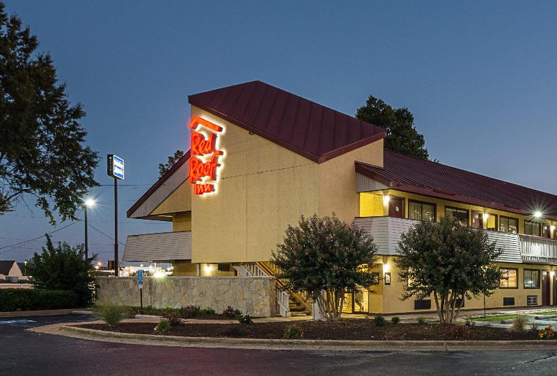 Отель Red Roof Inn Chattanooga Hamilton Place