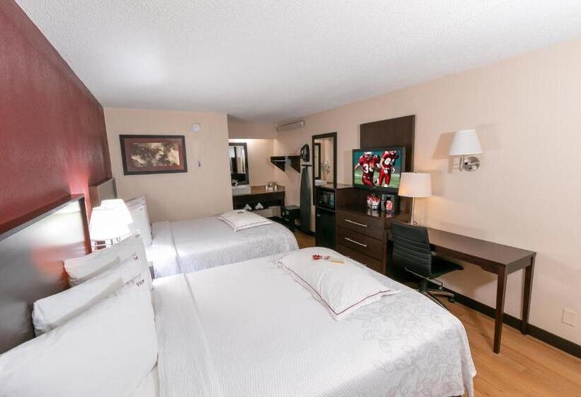 هتل Red Roof Inn Plus+ Columbus Ohio State University Osu