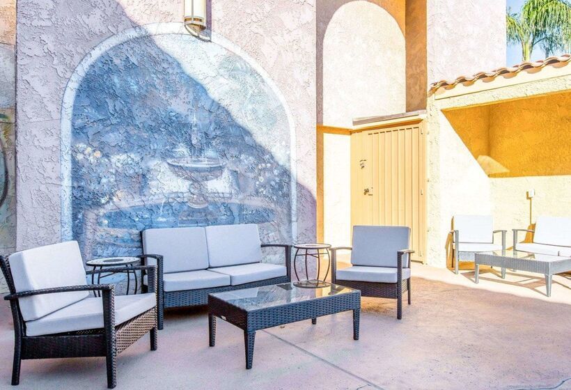 فندق Rodeway Inn & Suites Coltonriverside