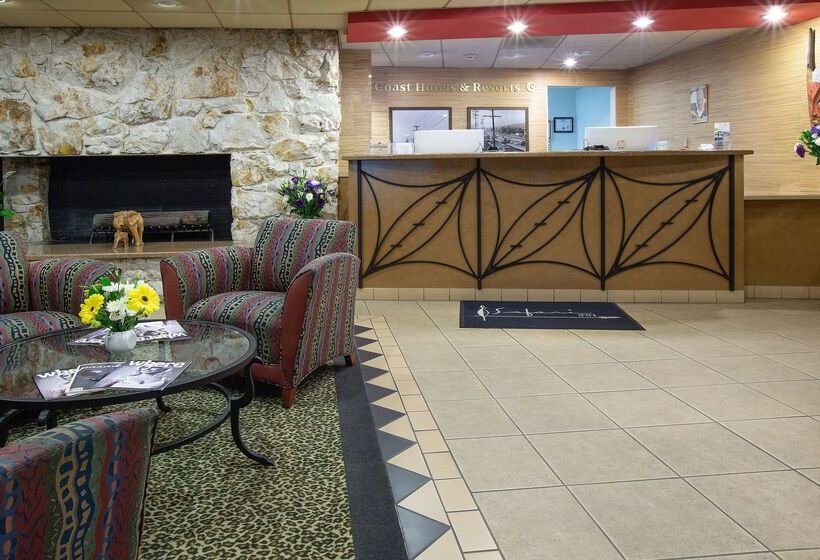 هتل Safari Inn, A Coast