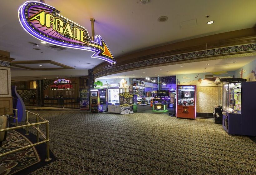 Sam S Town Hotel & Gambling Hall