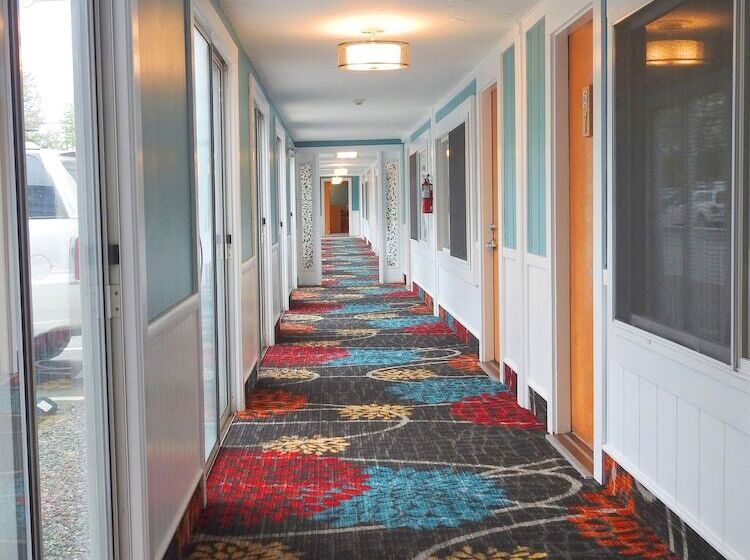 هتل Seacoast Inn