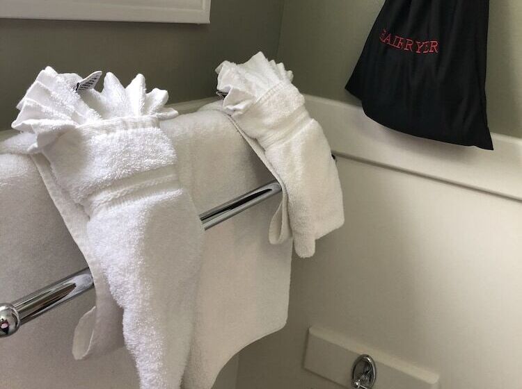 هتل Seacoast Inn