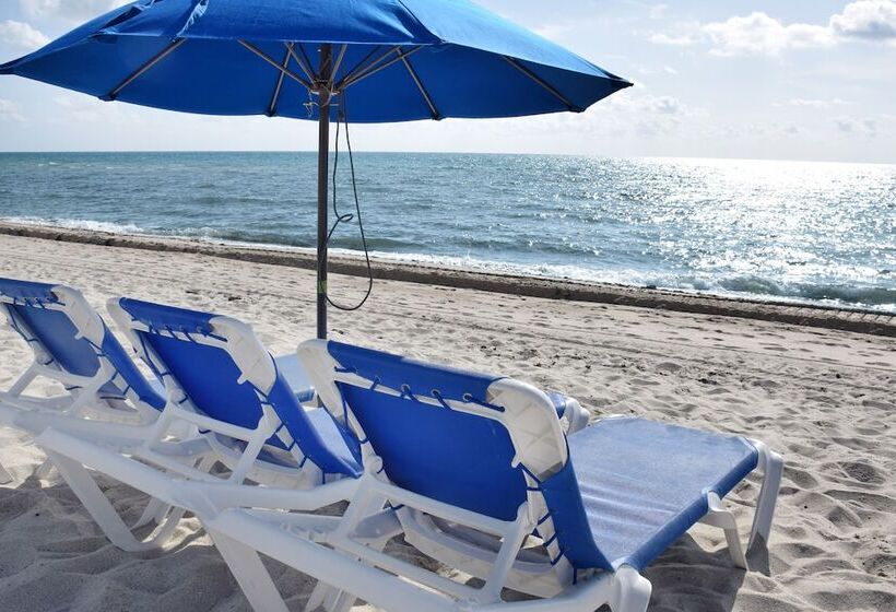 هتل Seacoast Suites On Miami Beach