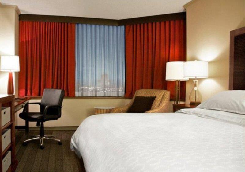 هتل Sheraton Anchorage