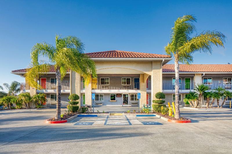 בית מלון כפרי Signature Temecula