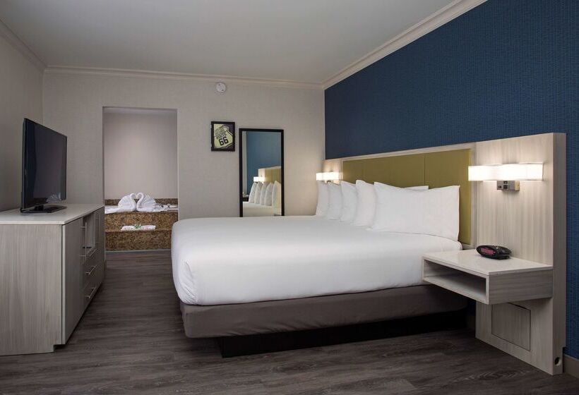 هتل Surestay  By Best Western Santa Monica