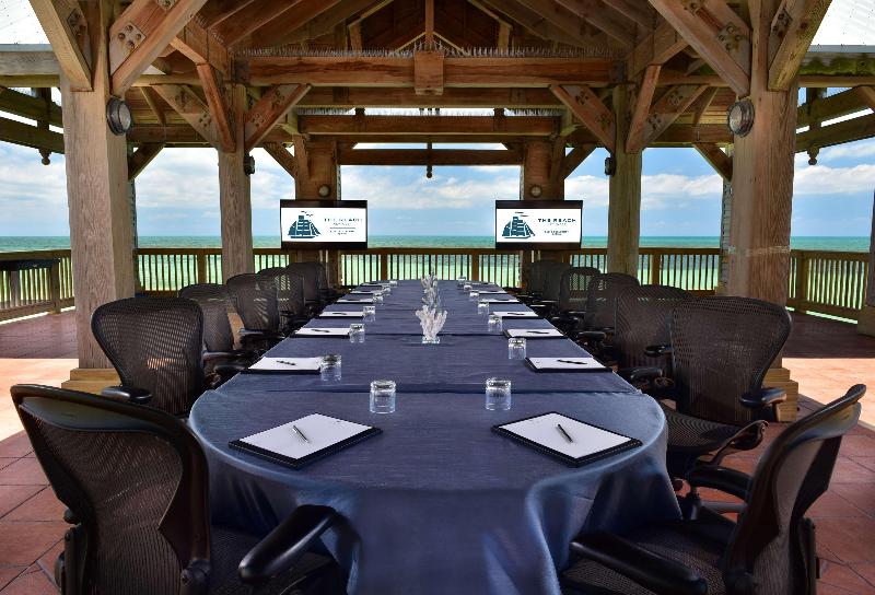 فندق The Reach Key West, Curio Collection By Hilton