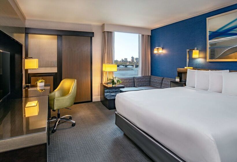 هتل The Royal Sonesta Boston